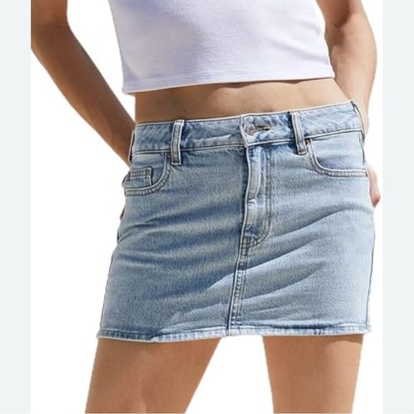 PacSun Light Blue Denim Mini Skirt - Picture 1 of 4
